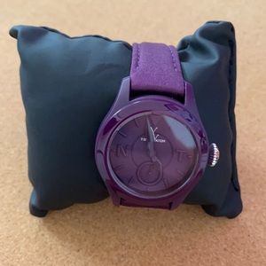 ToyWatch woman’s purple satin